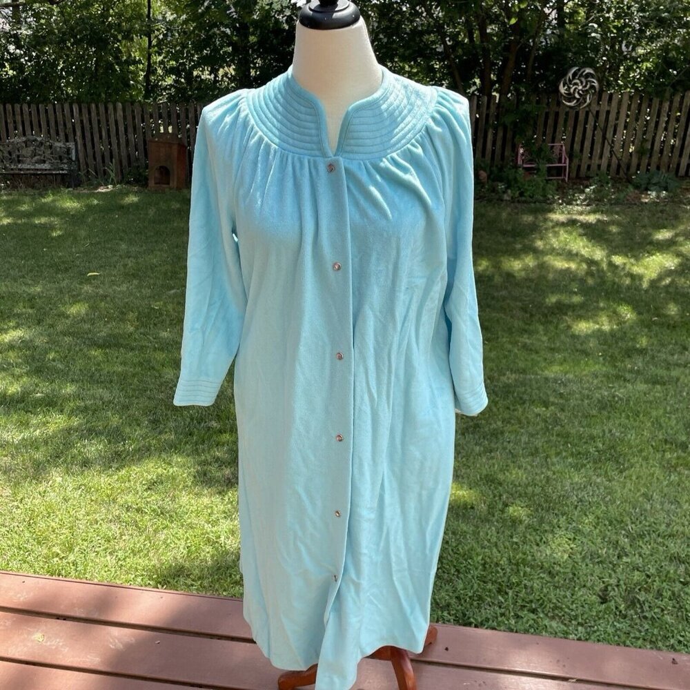 Evelyn Pearson Vel De Roi Medium Aqua Blue Snap-Front Housecoat/Duster
